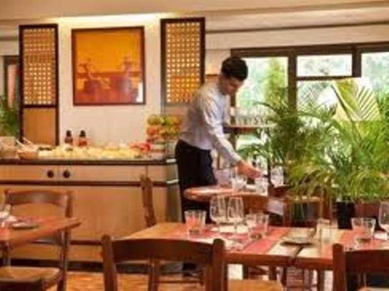 Campanile Arras - Saint-Nicolas Restaurant photo